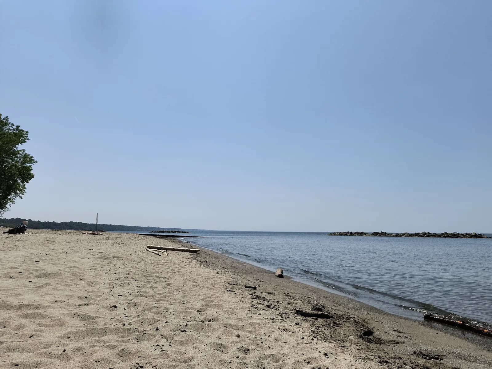 Presque Isle: Beach #1 swimming hole near Erie, Pennsylvania