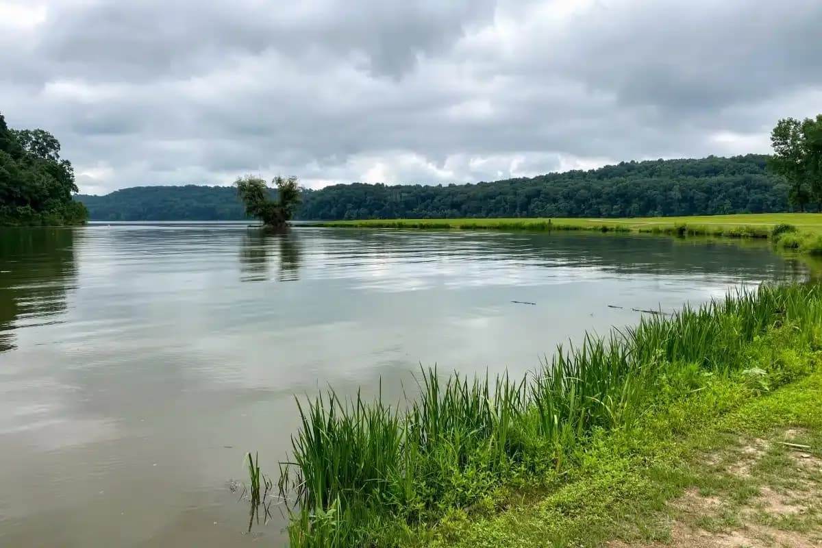 Dillon State Park swimming hole near Nashport, Ohio
