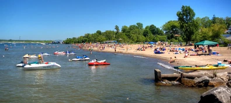 Fairport Harbor Lakefront Park swimming hole near Fairport Harbor, Ohio