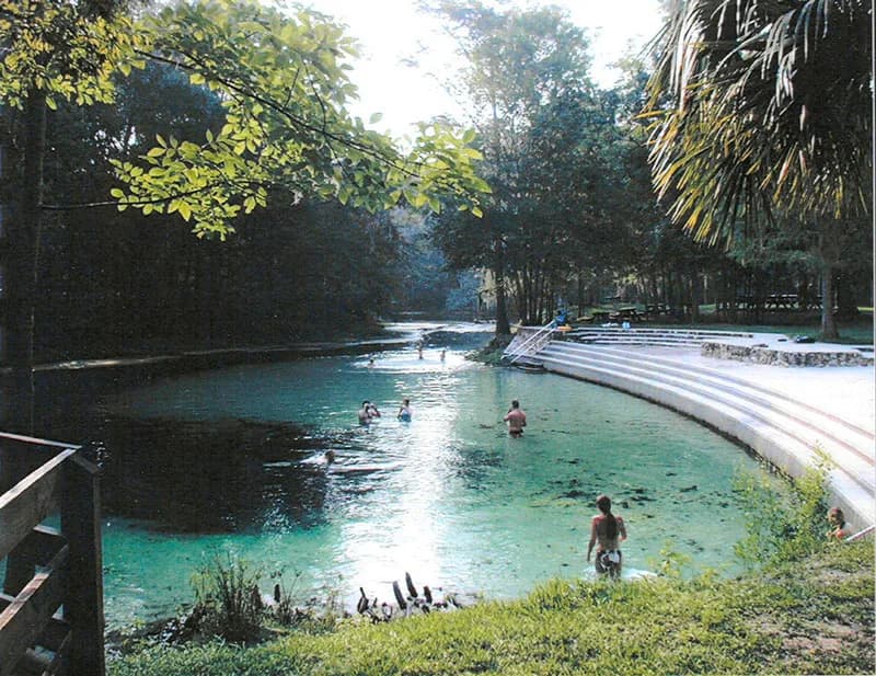 Poe spring swimming area car park swimming hole near High Springs, Florida