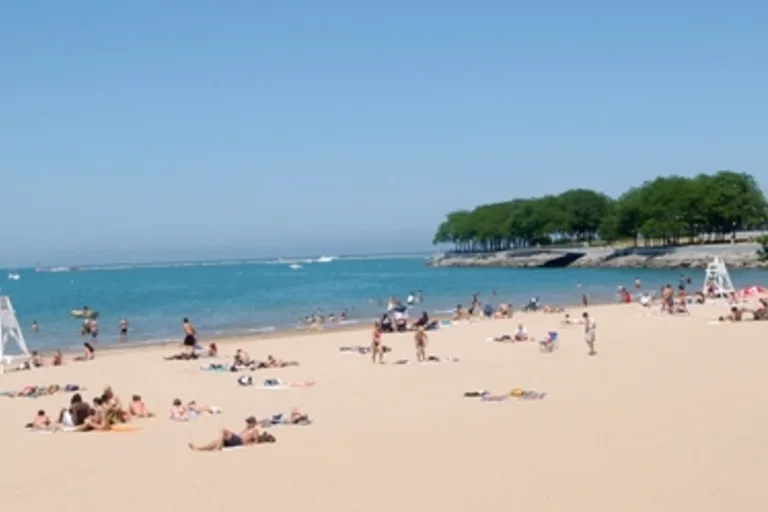 Ohio Street Beach swimming hole near Chicago, Illinois